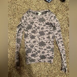 athleta floral long sleeve workout top